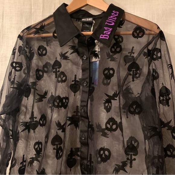 Disney Villians button down Large - Picture 2 of 5